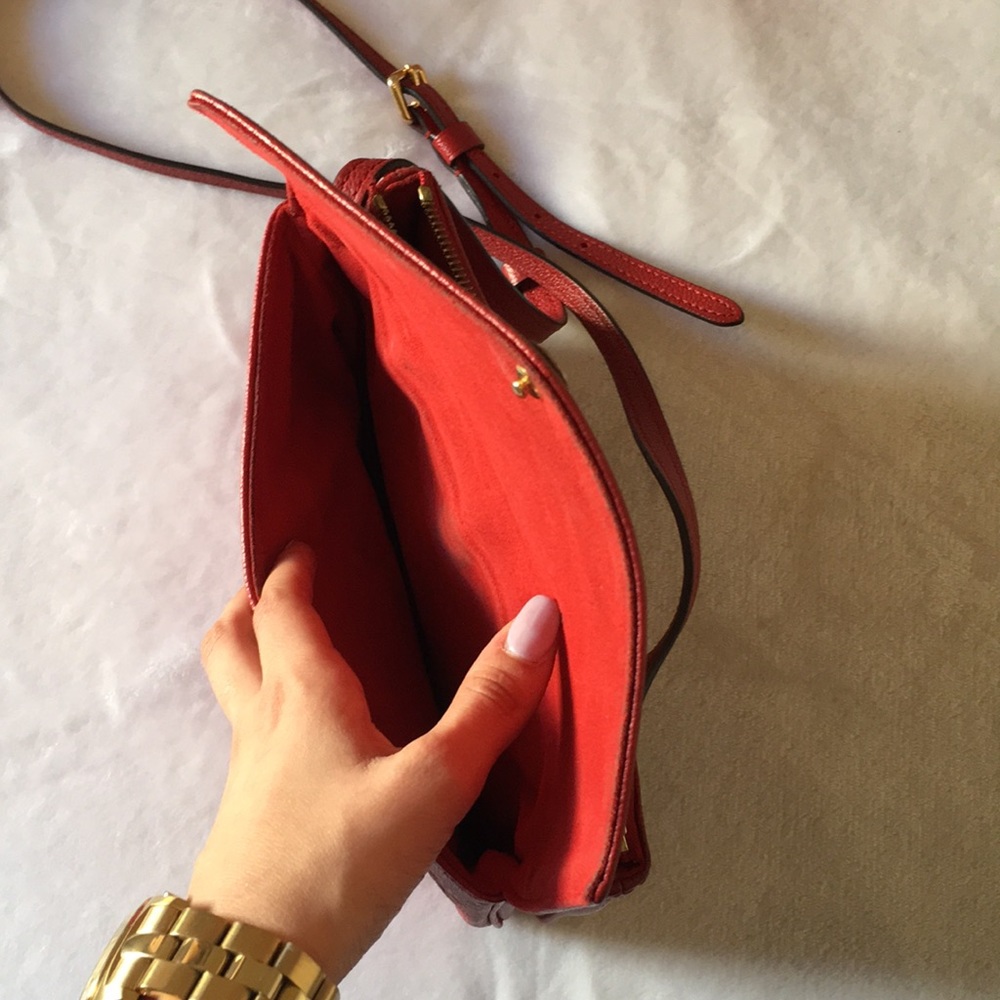 {Louis Vuitton} crossbody - Picture 5 of 11